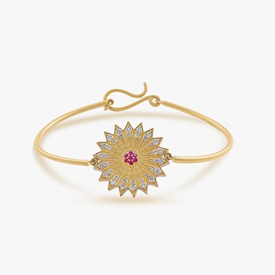 POWER OF LIGHT VENUS BIG DIAMOND BANGLE