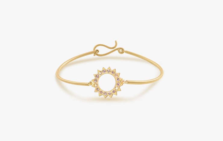 POWER OF LIGHT VENUS STRIPE DIAMOND BANGLE 