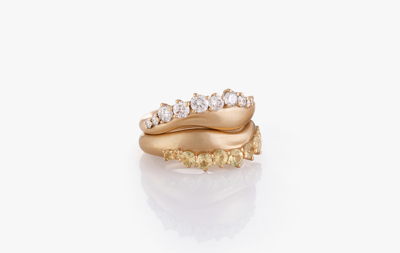 DANCING JOY FLOW RING