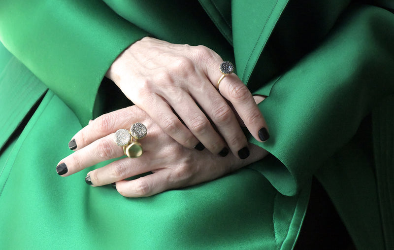 BABY MALAK FLOURISH CAVIAR SMALL ROUND RING
