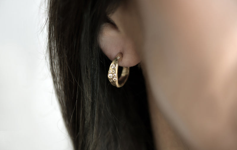 BABY MALAK HOOP ROUND EARRINGS
