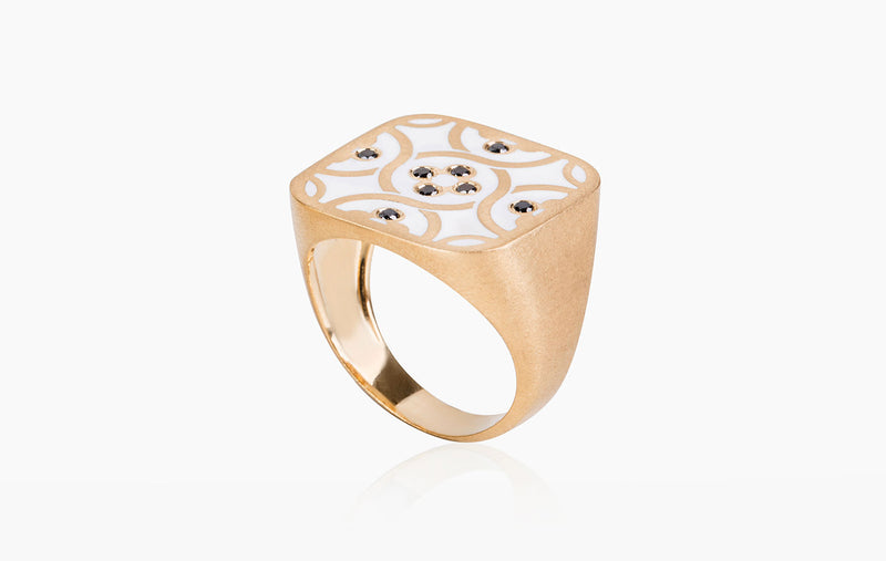 BLAT BEIRUT FLOWER DIAMOND RING
