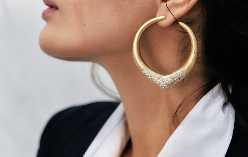 THE ARCH POWER LARGE HOOP EARRING by Nada Ghazal - Earrings