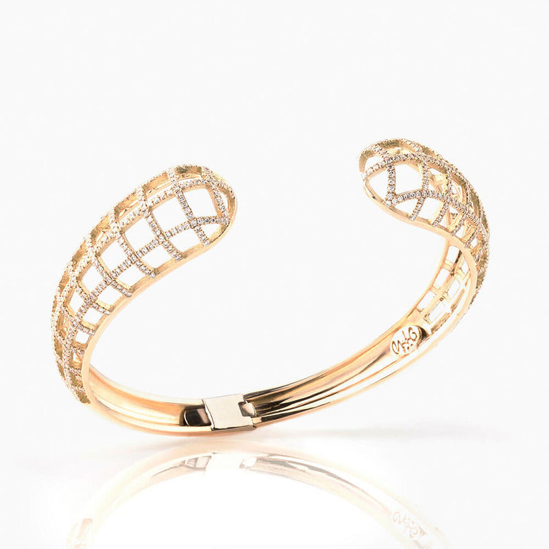 MATRIX SINGLE DIAMOND CUFF