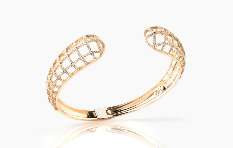 MATRIX SINGLE DIAMOND CUFF