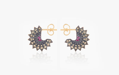 POWER OF LIGHT LOTUS FULL SMALL DIAMOND EARRINGS