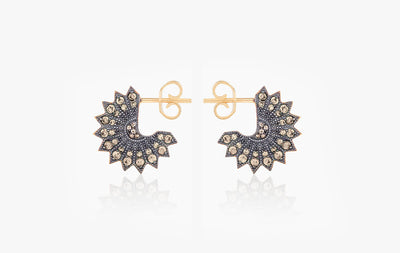 POWER OF LIGHT LOTUS FULL SMALL DIAMOND EARRINGS