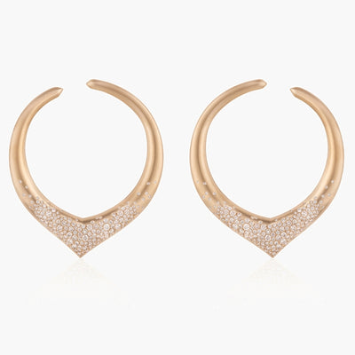 THE ARCH POWER LARGE HOOP EARRING