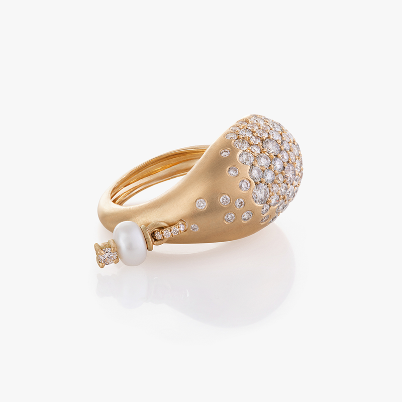 FLOATING JOY SCATTERED CHARM RING