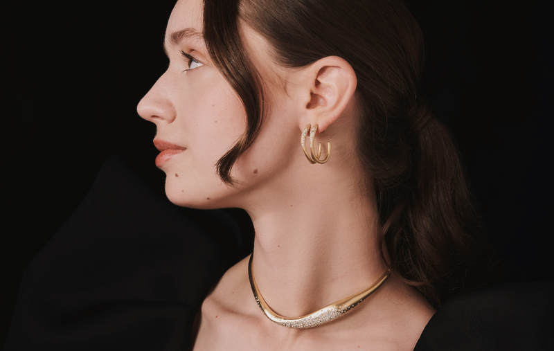 FLOATING JOY SCATTERED THICK CHOCKER