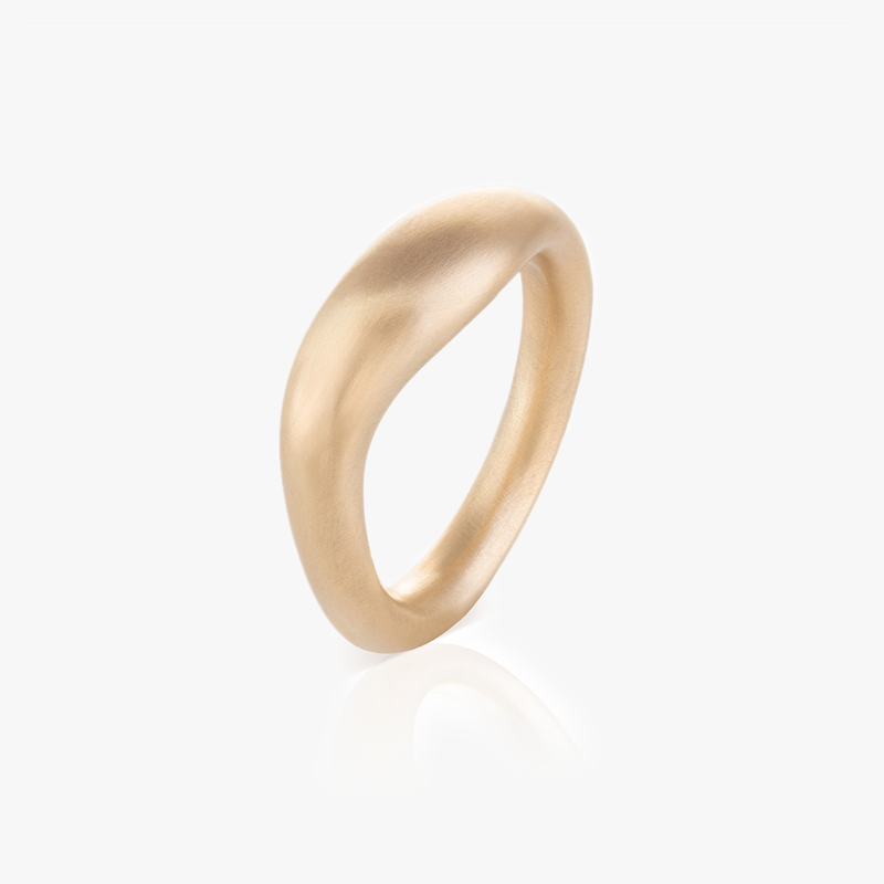 DANCING JOY FLOW RING
